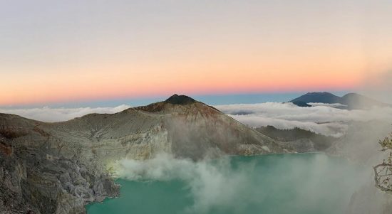 kawah gunung ijen kawah ijen