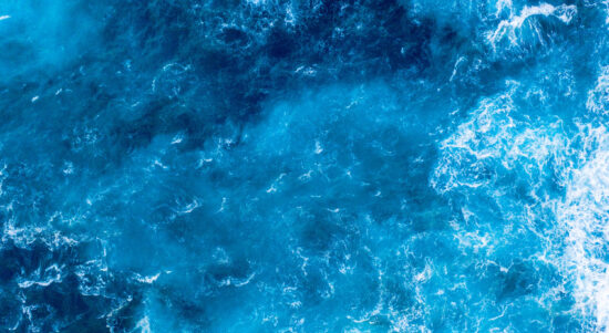 mesmerizing-shot-crystal-blue-ocean-waves